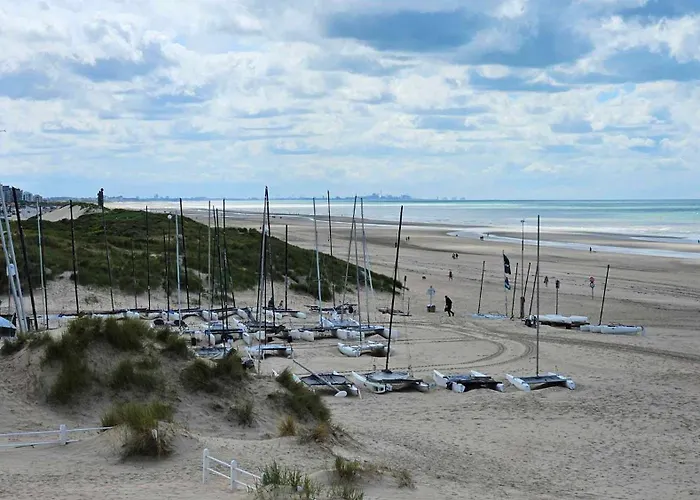 La Maison Fleurie Zonnige Vakantiewoning Met Grote Tuin Op 2 Km Van Zee